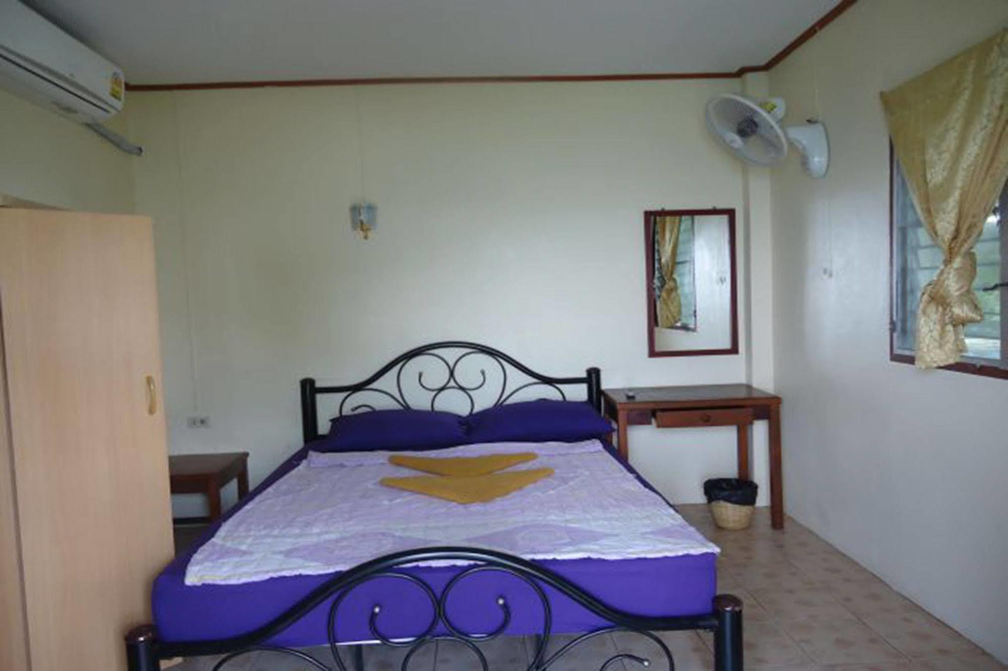 Koh Chang Hut Hotel Екстериор снимка