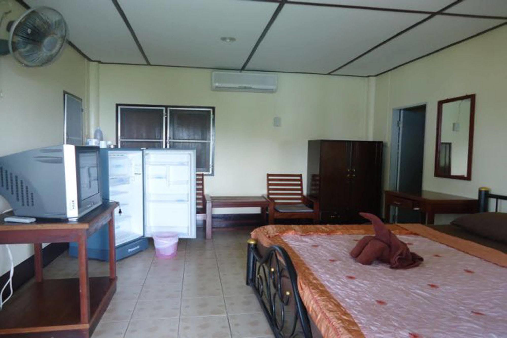 Koh Chang Hut Hotel Екстериор снимка