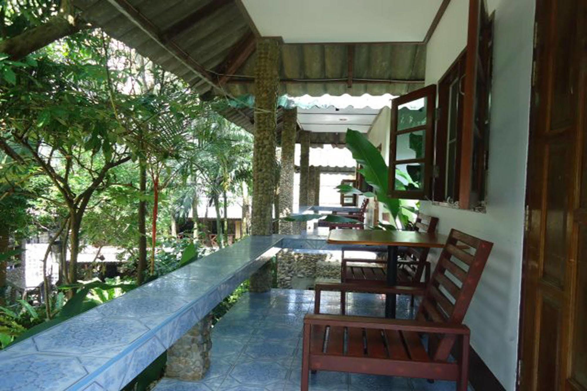 Koh Chang Hut Hotel Екстериор снимка